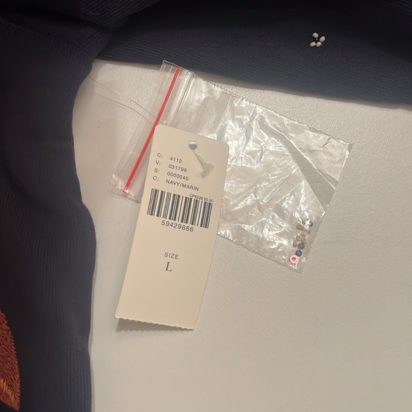 NWT Anthropologie Maeve embroidered beaded sweatshirt - Picture 5 of 6